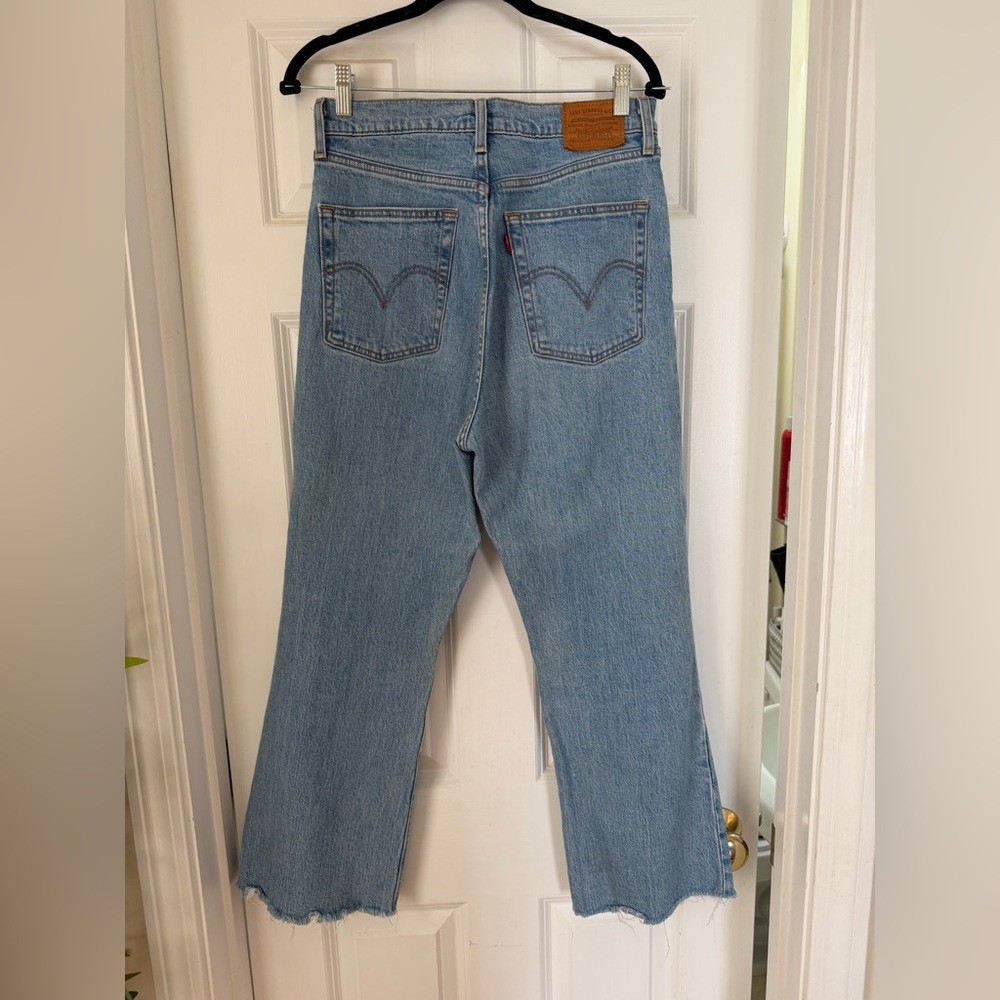 Levi’s Ribcage Cropped Flare - Picture 4 of 4